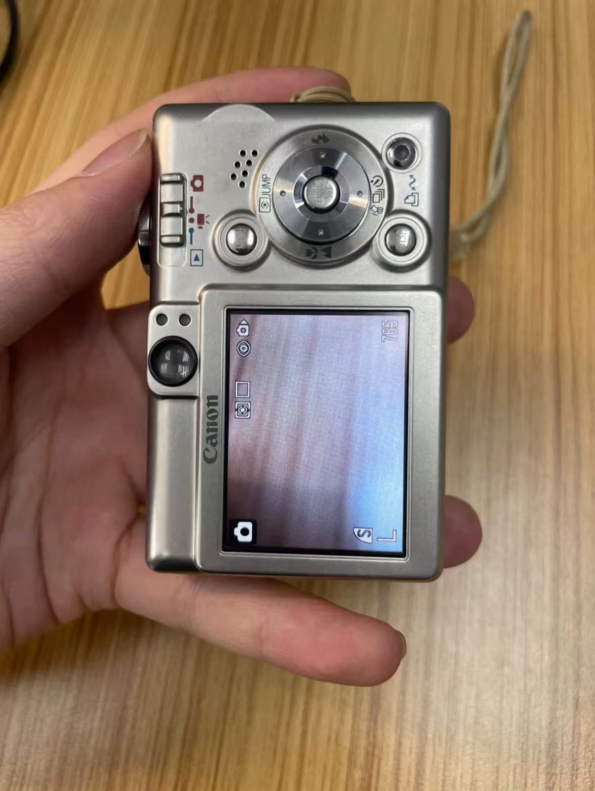 🔥 Vintage Canon IXUS Retro CCD Cameras – Models 50/120/175/50/300/950 | Limited Sale!