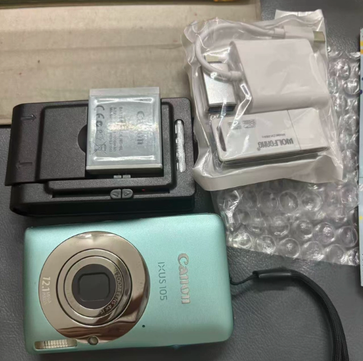 🔥 Vintage Canon IXUS Retro CCD Cameras – Models 50/120/175/50/300/950 | Limited Sale!